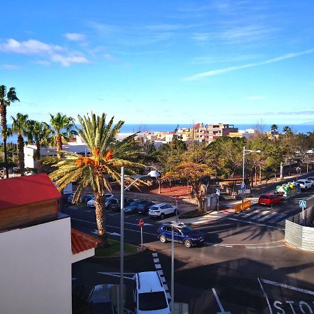 Lägenhet på 65 m² i Adeje, med 2 sovrum och 2 badrum  Costa Adeje  Exteriör bild