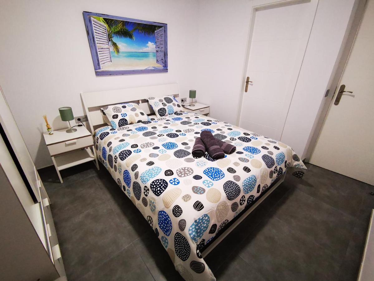 Lägenhet på 65 m² i Adeje, med 2 sovrum och 2 badrum  Costa Adeje  Exteriör bild