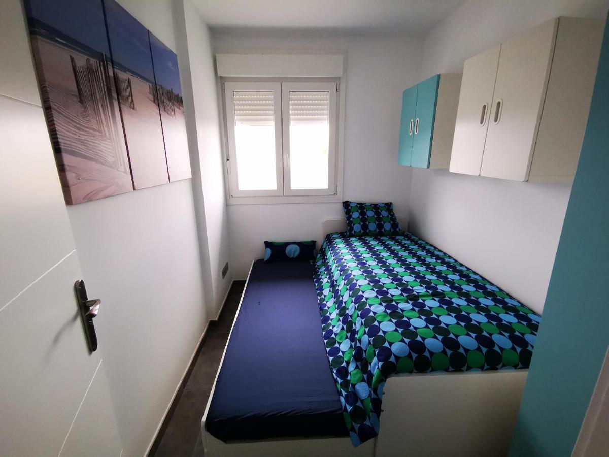 Lägenhet på 65 m² i Adeje, med 2 sovrum och 2 badrum  Costa Adeje  Exteriör bild